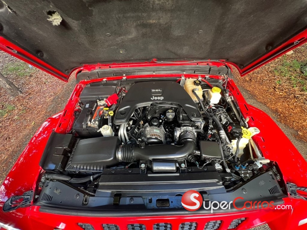 2020 Jeep Gladiator Sport — foto 9 / 10