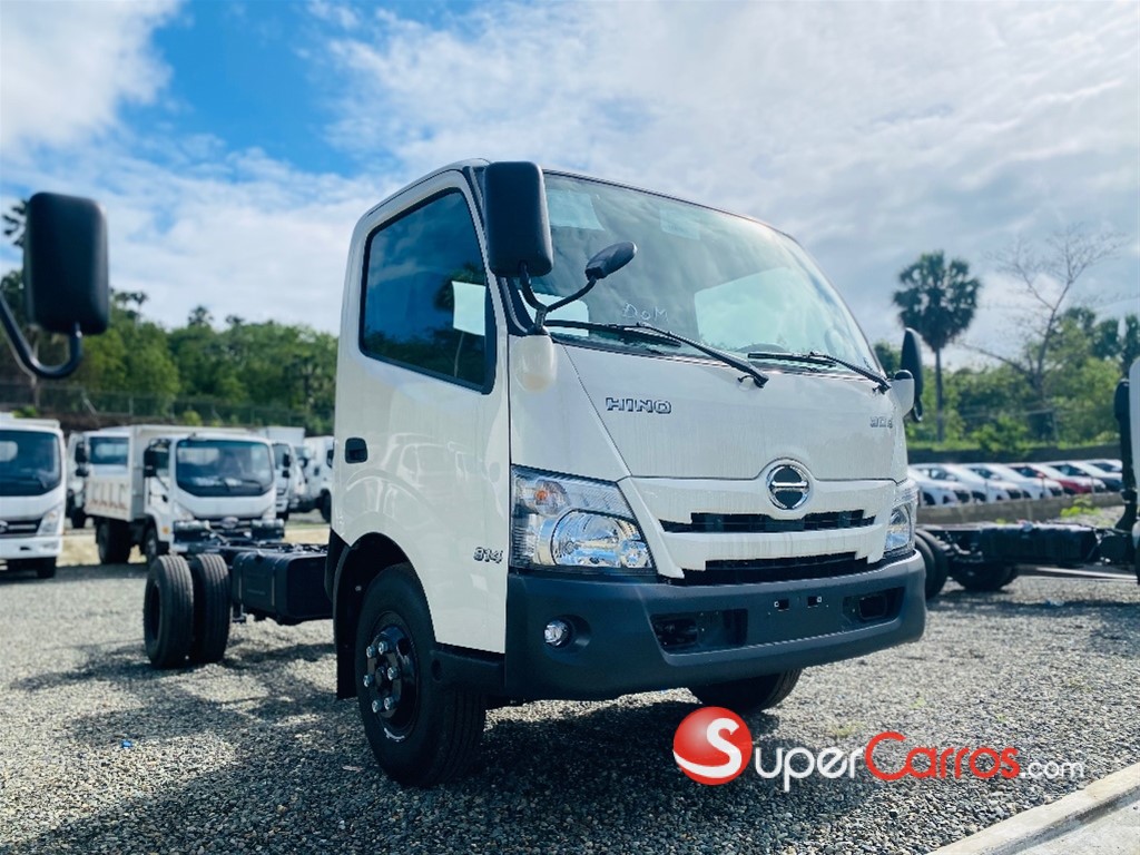 2024 Hino 300