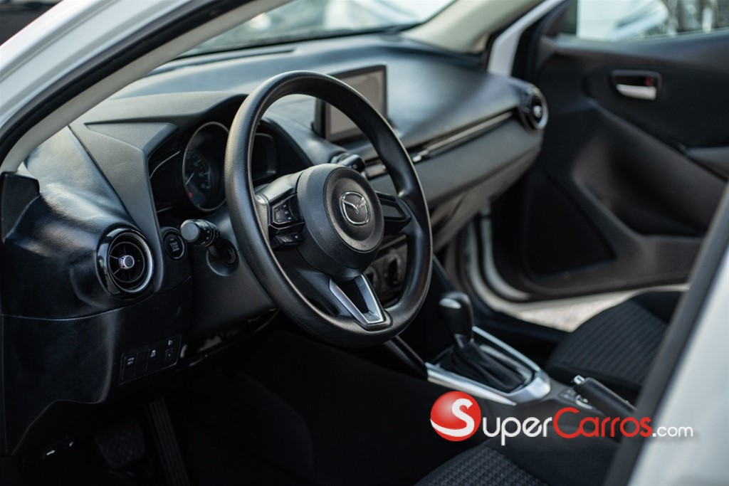 2019 Mazda Demio — foto 3 / 7