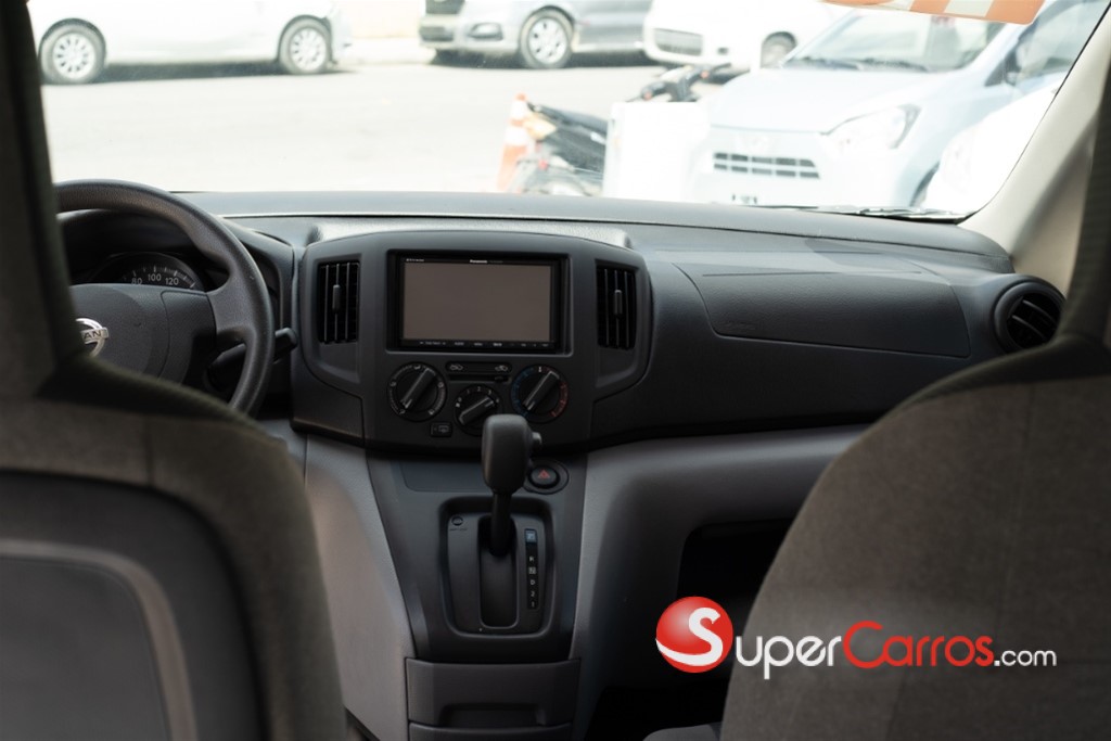 2019 Nissan NV 200 — foto 2 / 6