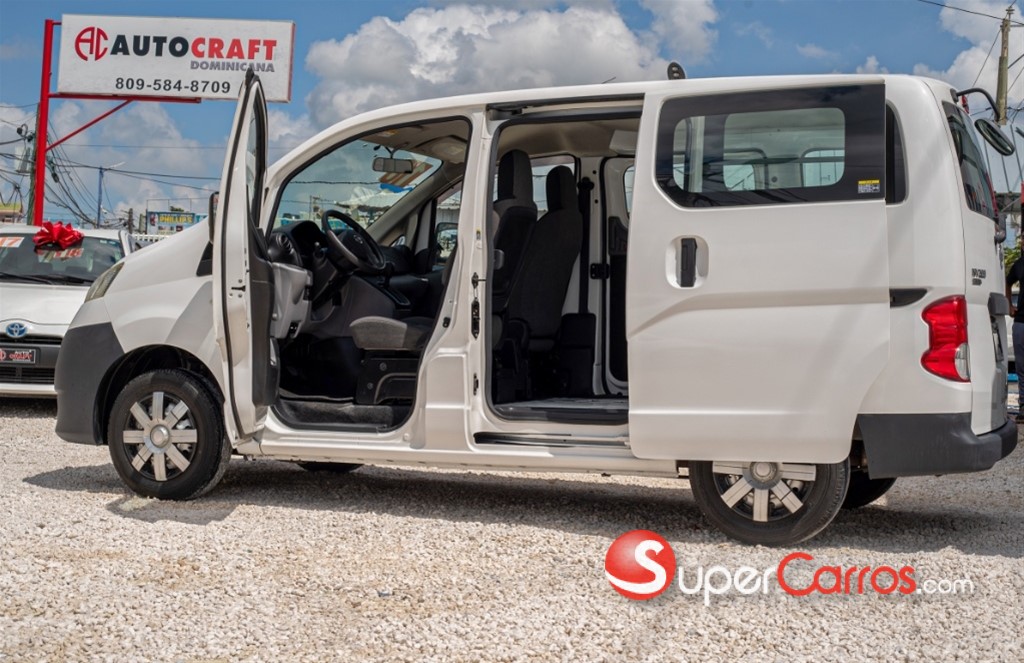 2019 Nissan NV 200 — foto 5 / 6