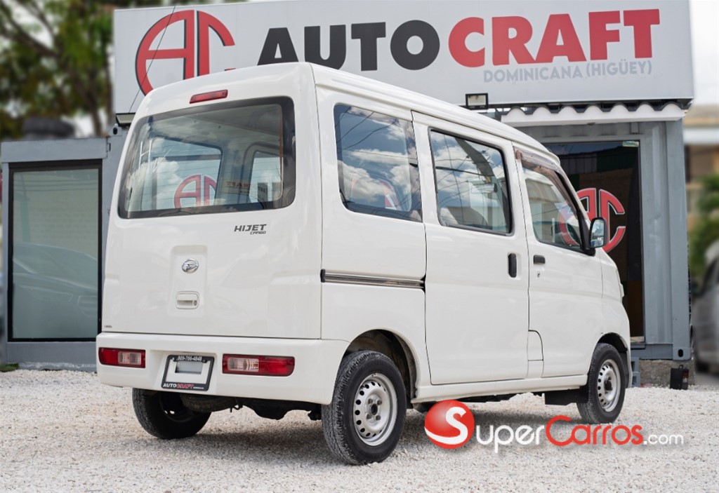 2017 Daihatsu Hijet — foto 3 / 5