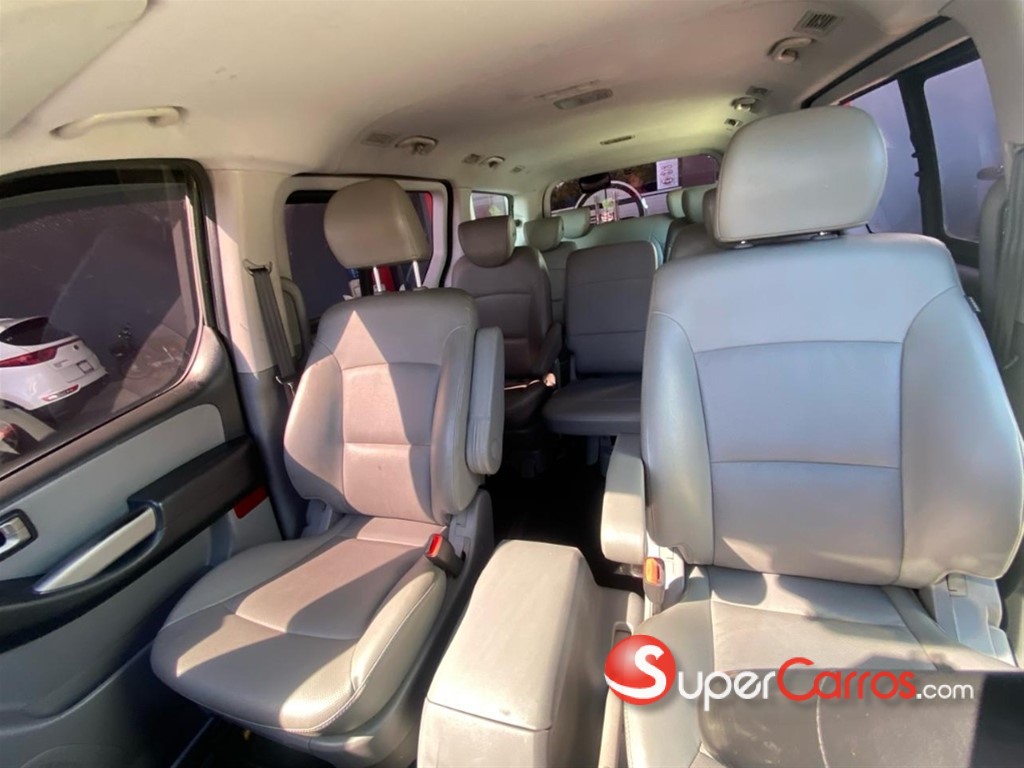 2019 Hyundai Grand Starex — foto 5 / 6