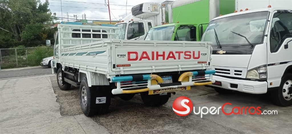 2009 Daihatsu Delta Cama larga — foto 4 / 9