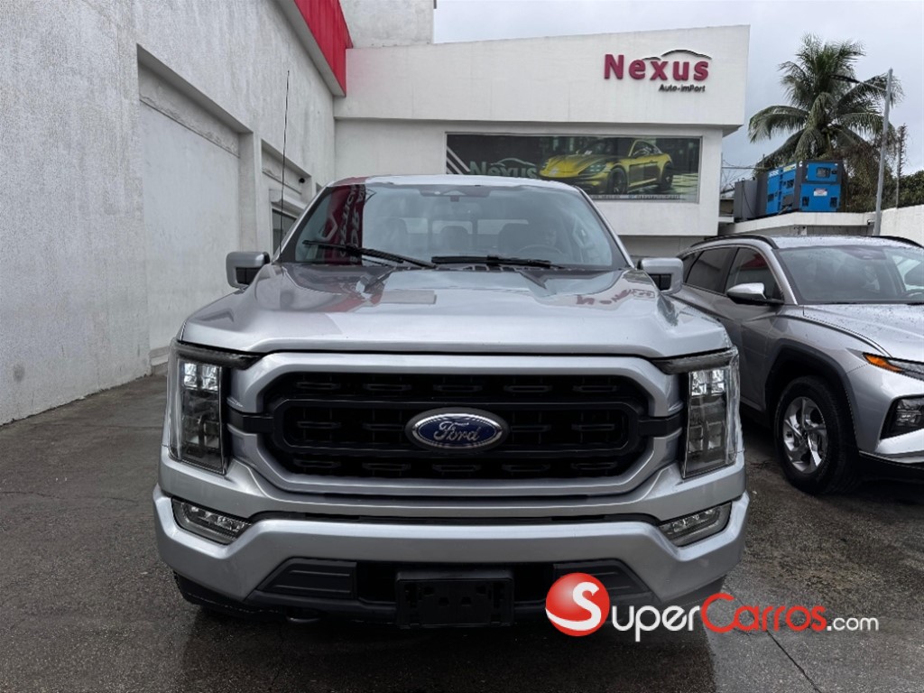 2021 Ford F 150 XLT ECOBOOST — foto 2 / 11