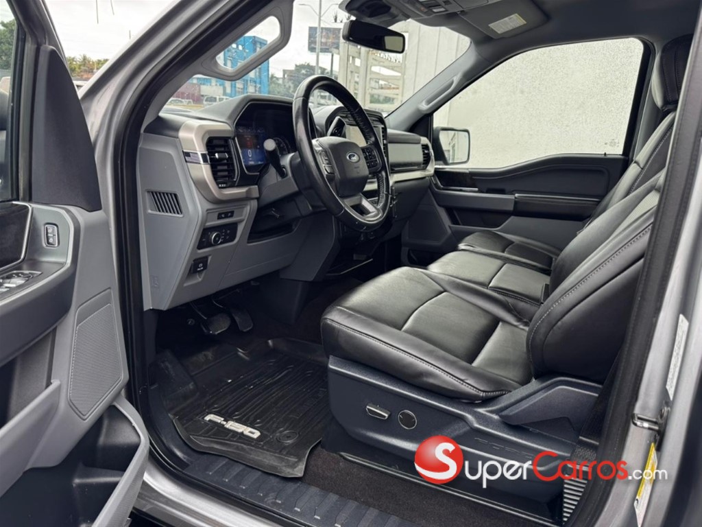 2021 Ford F 150 XLT ECOBOOST — foto 6 / 11