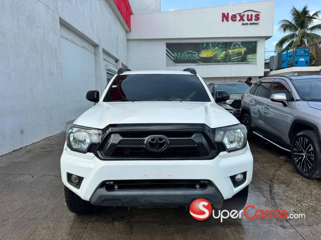 2013 Toyota Tacoma PreRunner — foto 2 / 10