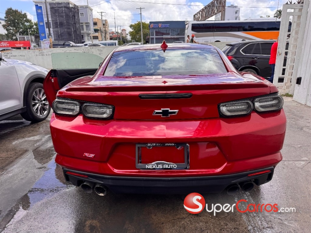 2019 Chevrolet Camaro RS — foto 5 / 10