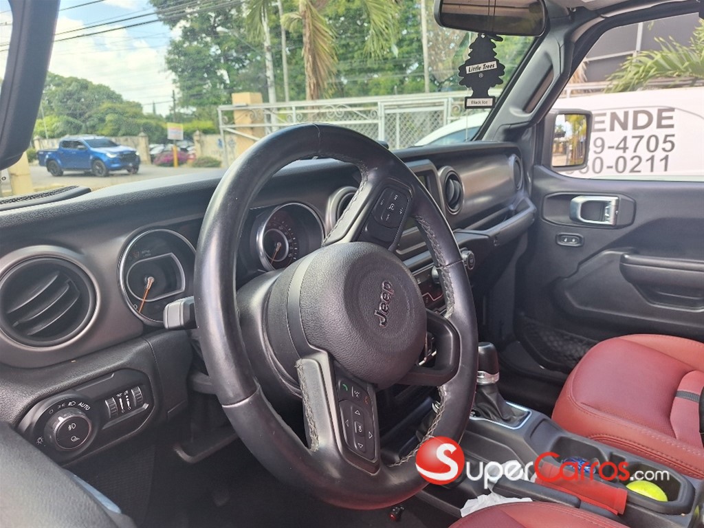 2021 Jeep Gladiator — foto 7 / 10