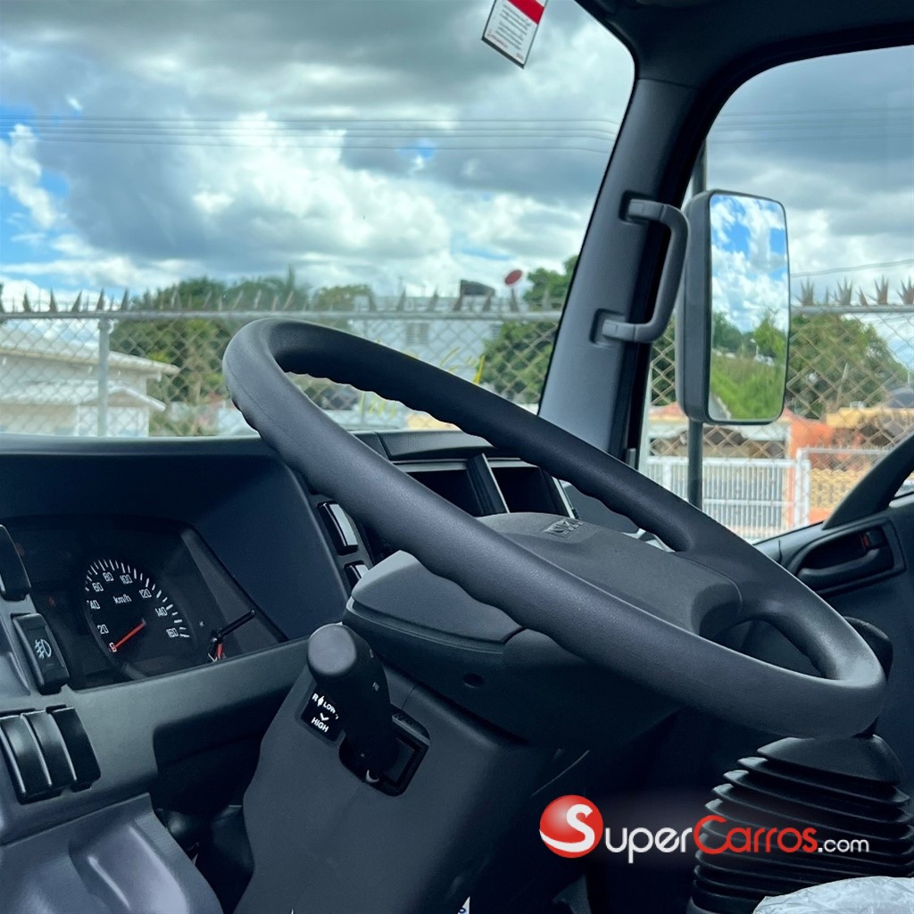 2026 Isuzu Camion Furgon — foto 6 / 12
