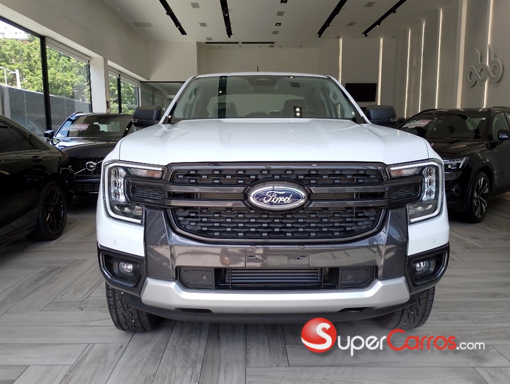 2025 Ford Ranger XLT — foto 2 / 12