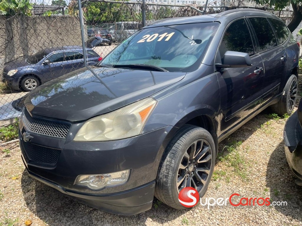2011 Chevrolet Traverse — foto 2 / 3