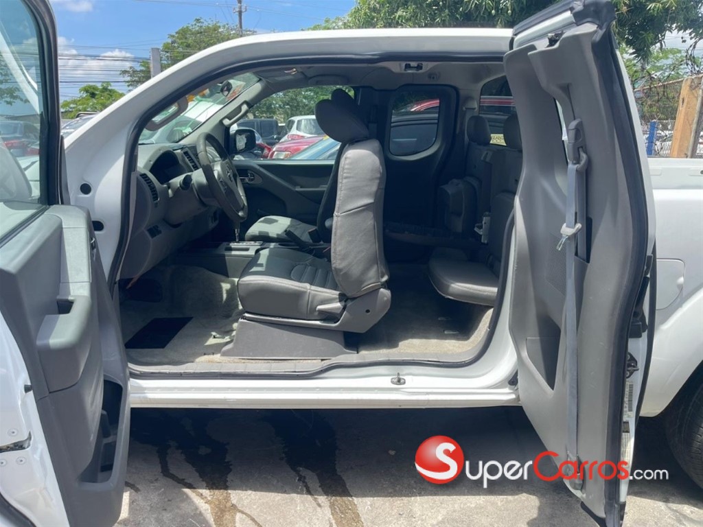 2016 Nissan Frontier — foto 4 / 4