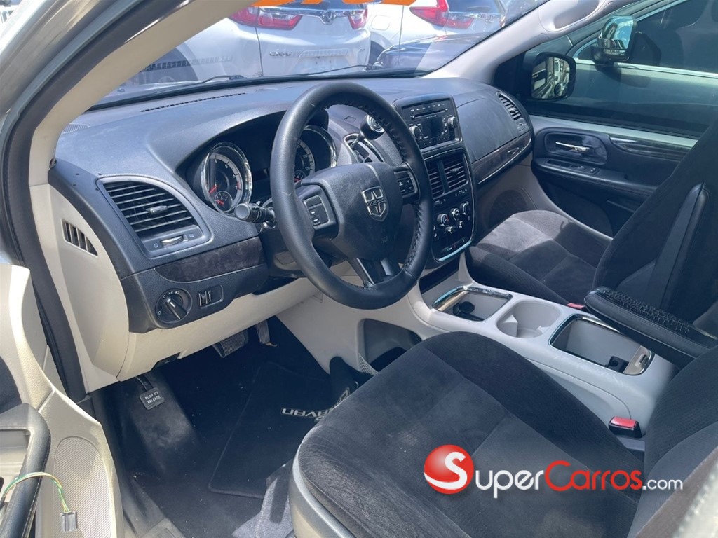 2016 Dodge Caravan — foto 3 / 3