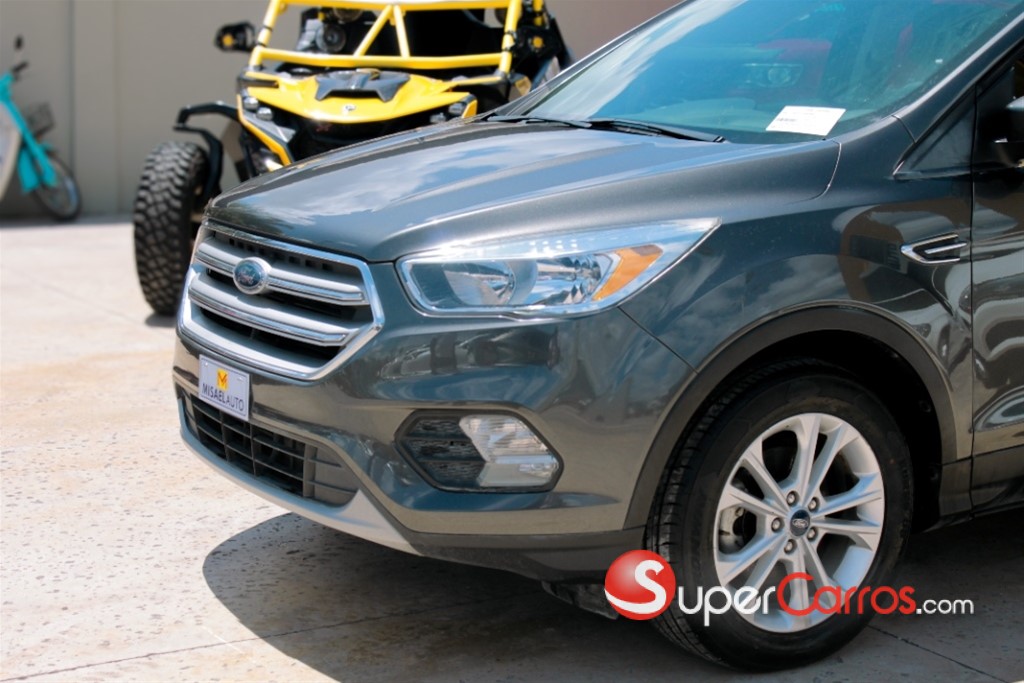 2018 Ford Escape SE Ecoboost — foto 2 / 10