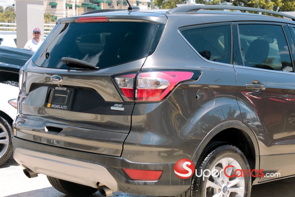 2018 Ford Escape SE Ecoboost — foto 4 / 10
