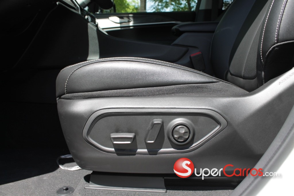 2023 Jeep Grand Cherokee Limited 4x4 — foto 7 / 12