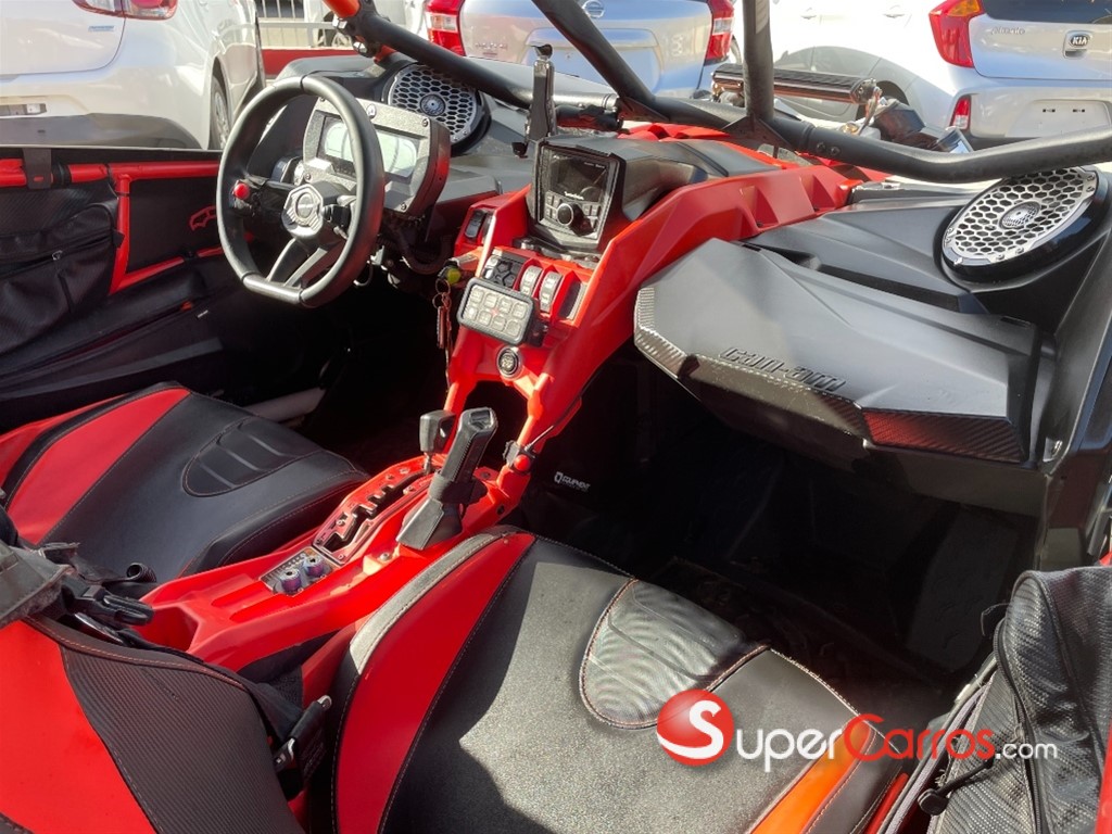 2021 Can Am Maverick X3 XRC Turbo RR — foto 8 / 10