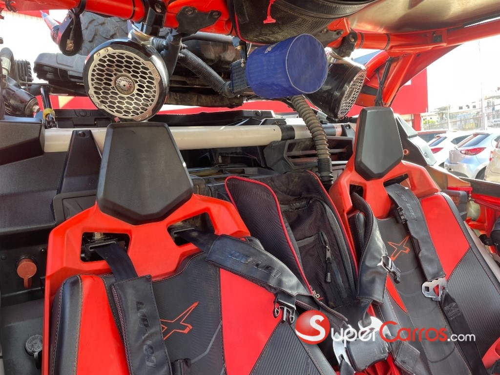 2021 Can Am Maverick X3 XRC Turbo RR — foto 9 / 10