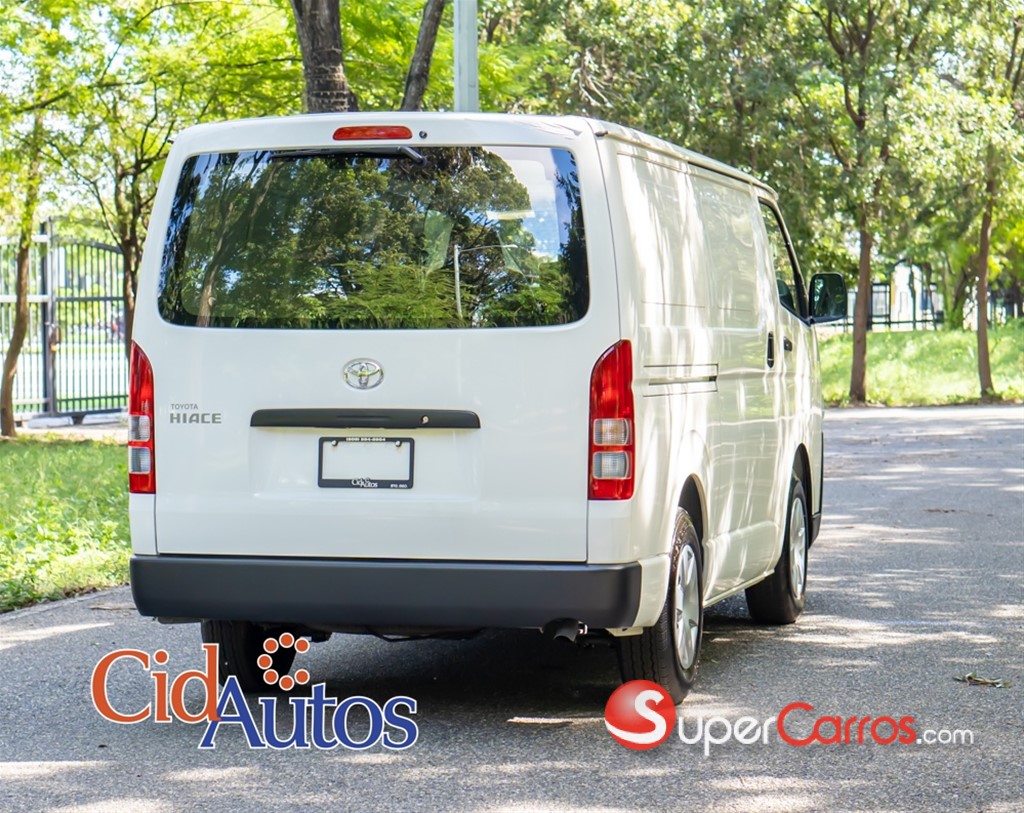 2025 Toyota Hiace — foto 3 / 10