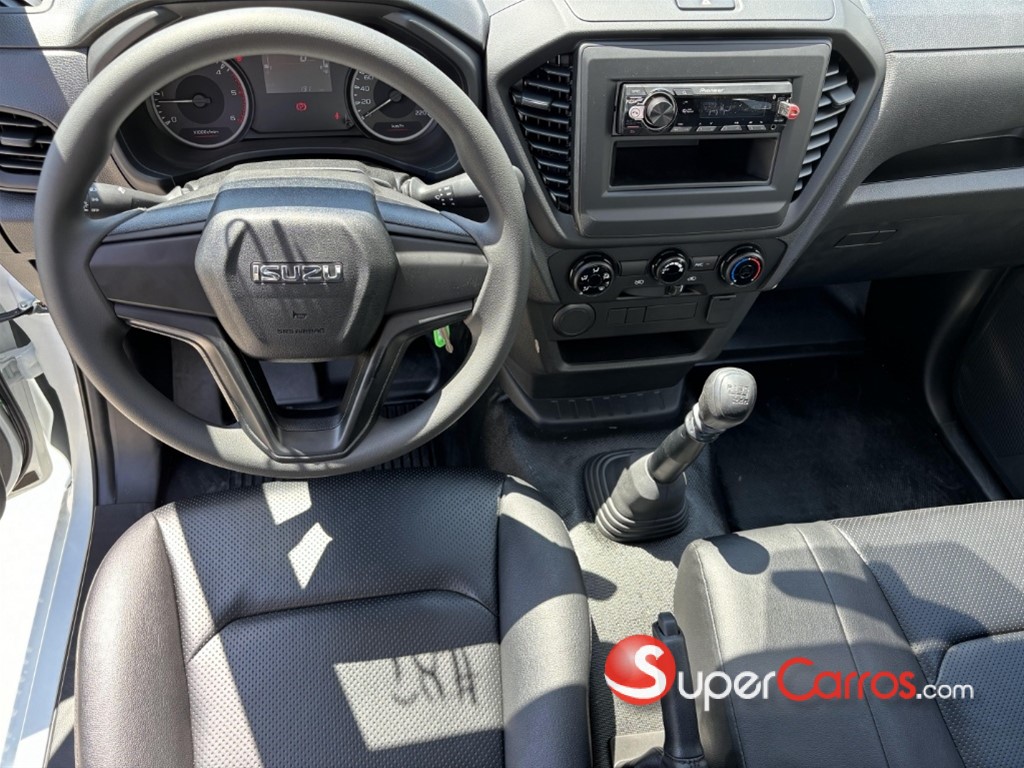 2026 Isuzu DMAX — foto 3 / 6