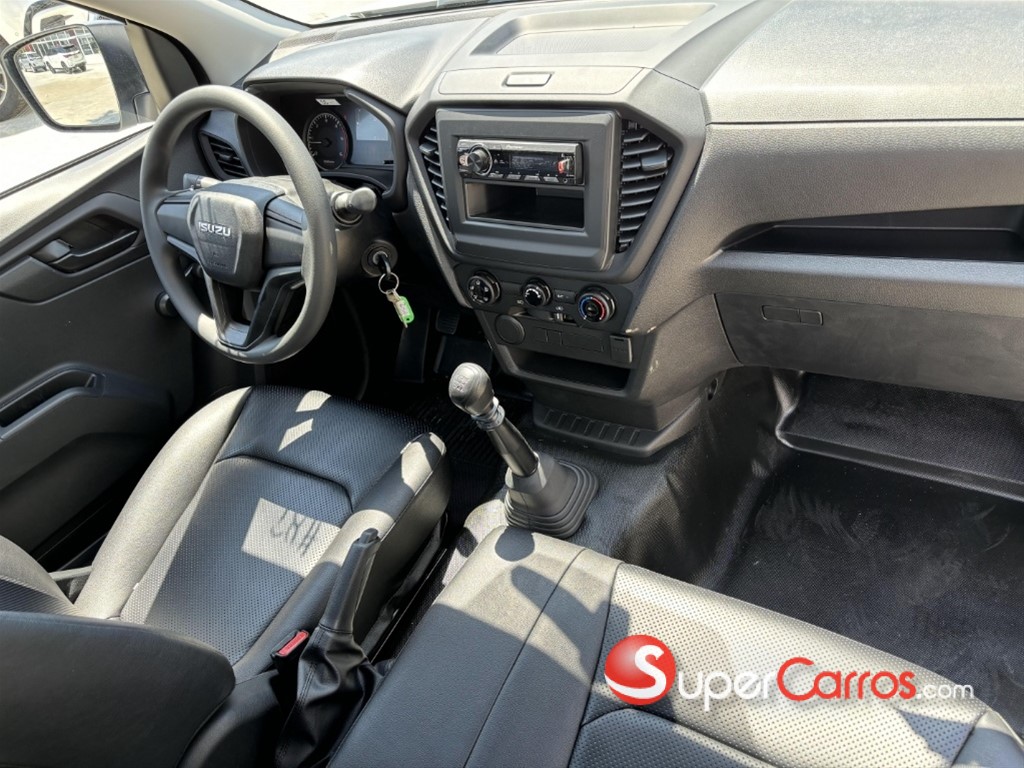2026 Isuzu DMAX — foto 4 / 6