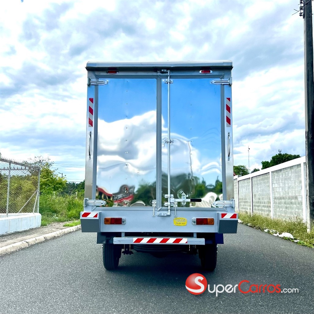 2025 Hino 200 — foto 5 / 12