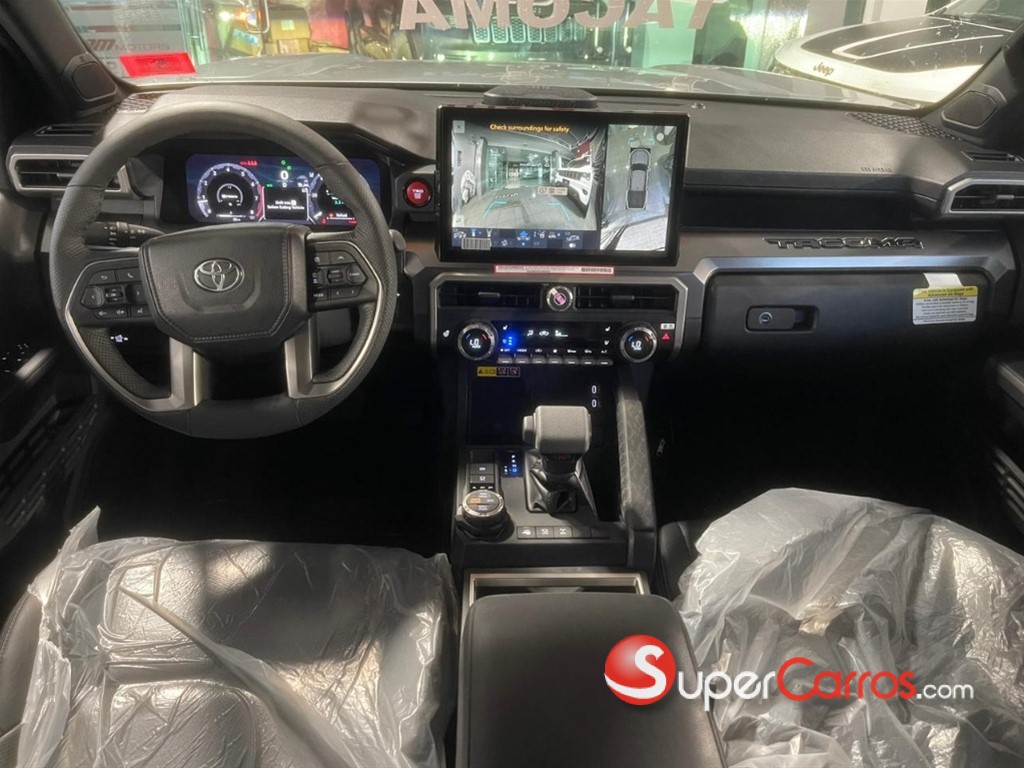 2024 Toyota Tacoma TRD OFF ROAD — foto 10 / 12