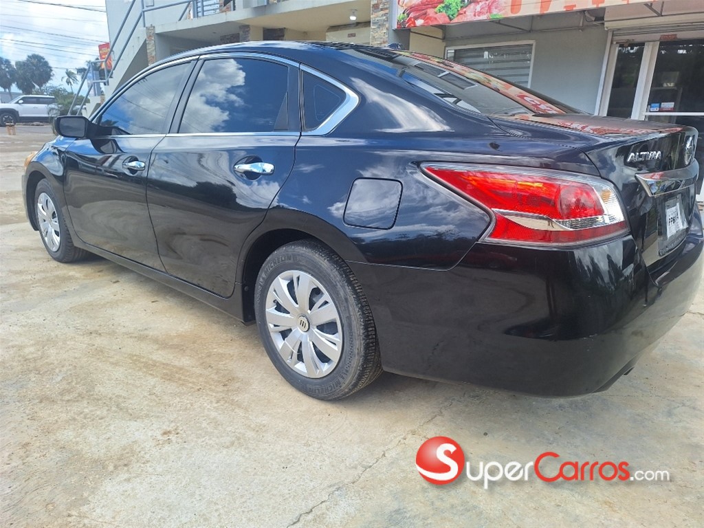 2015 Nissan Altima S — foto 5 / 8