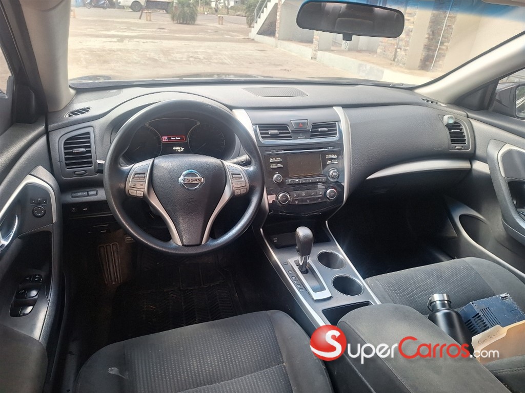 2015 Nissan Altima S — foto 7 / 8