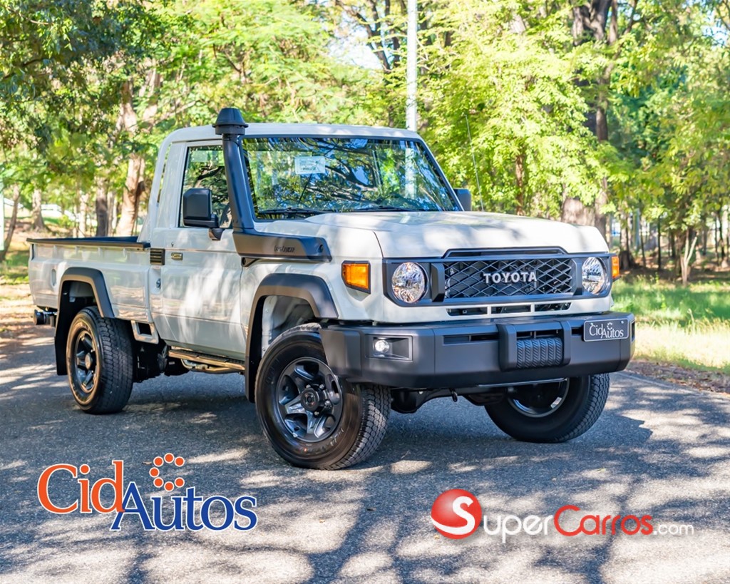 2026 Toyota Land Cruiser Serie 70 Pick up