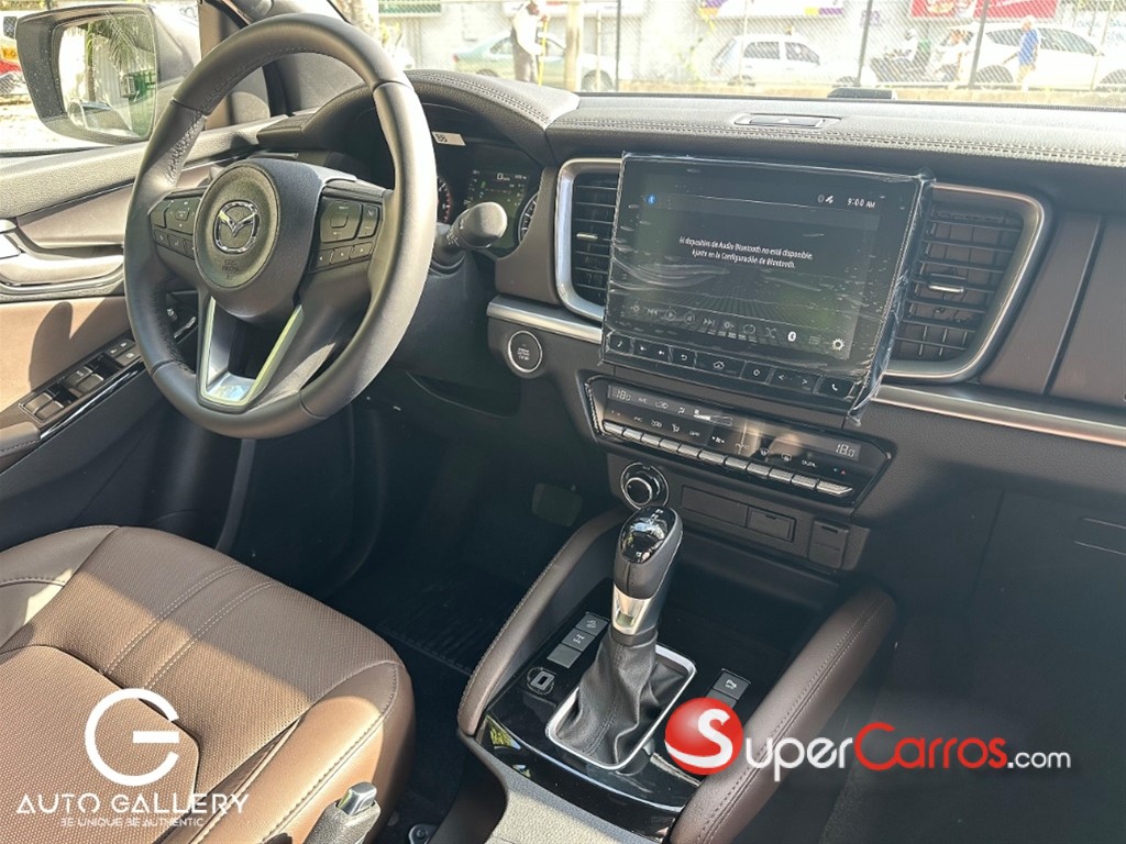 2025 Mazda BT-50 — foto 2 / 10