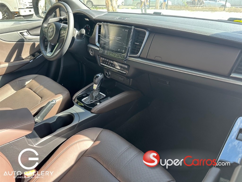 2025 Mazda BT-50 — foto 3 / 10