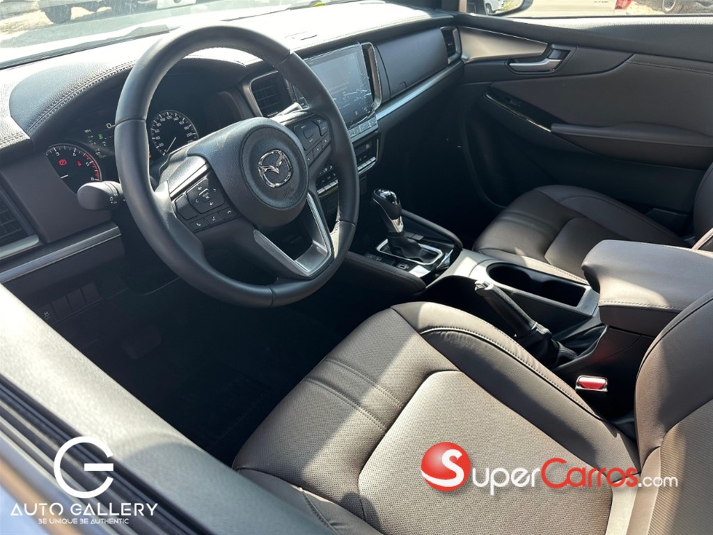 2025 Mazda BT-50 — foto 6 / 10