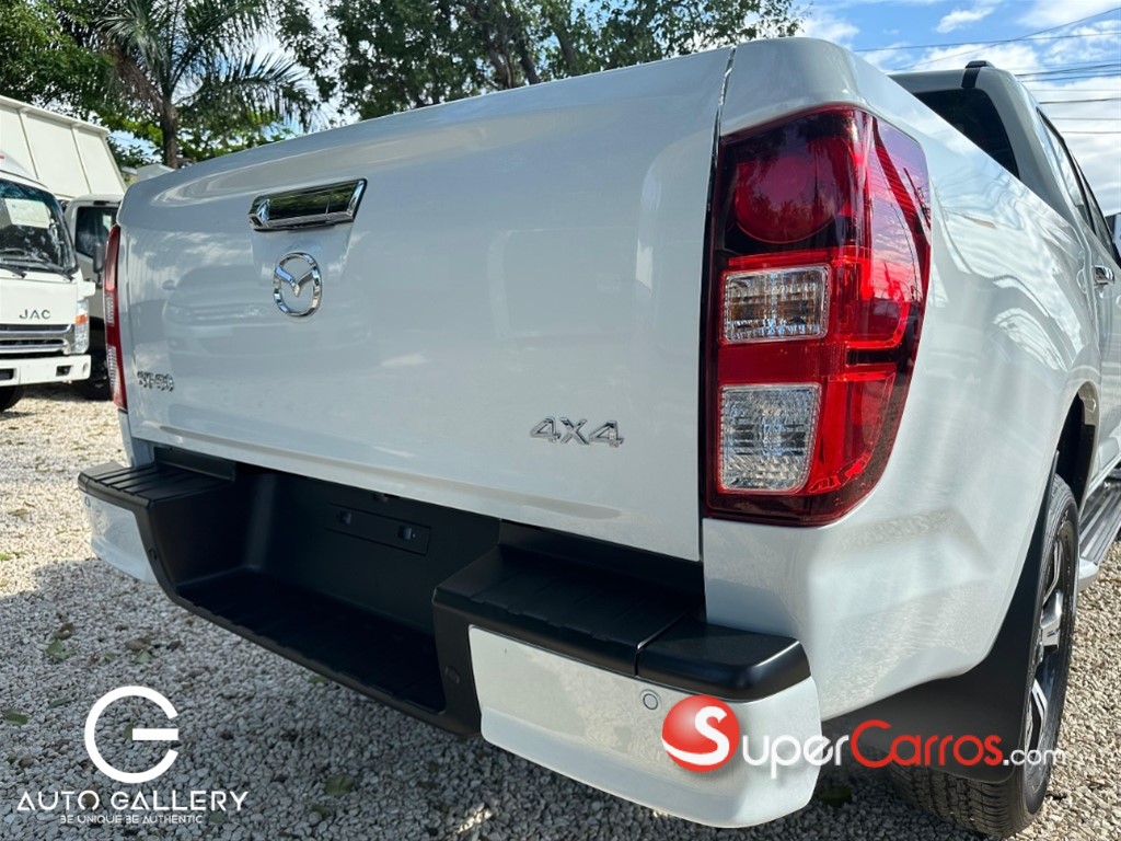 2025 Mazda BT-50 — foto 9 / 10