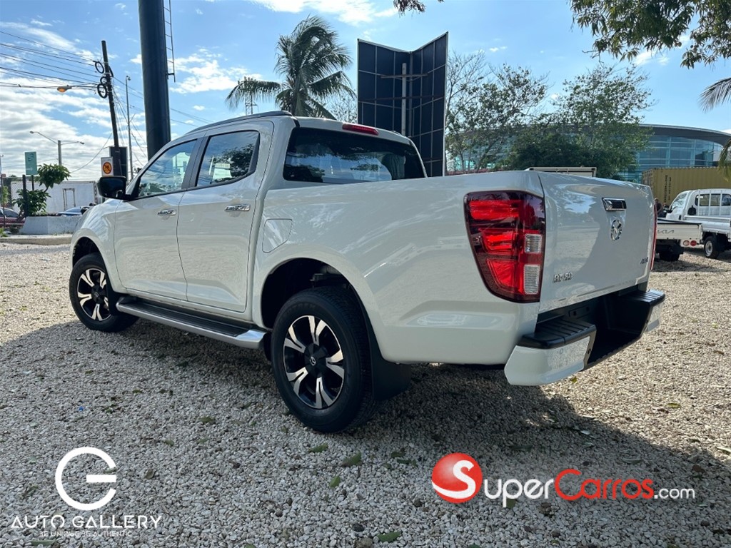 2025 Mazda BT-50 — foto 10 / 10