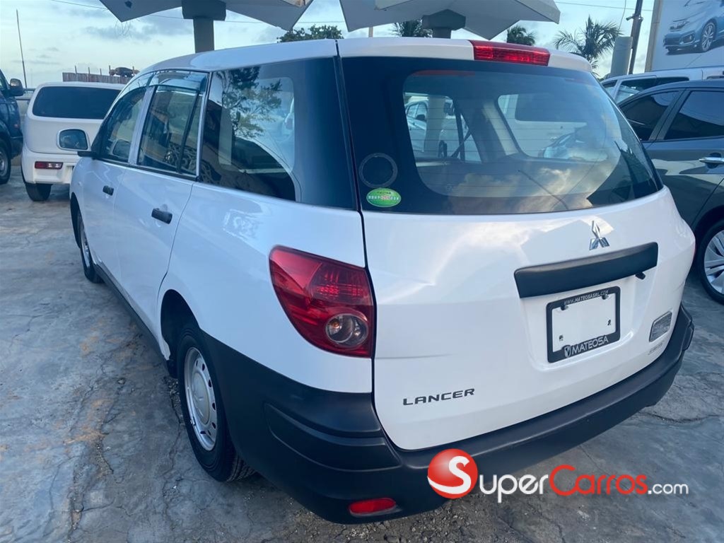 2017 Mitsubishi Motors Lancer — foto 3 / 8