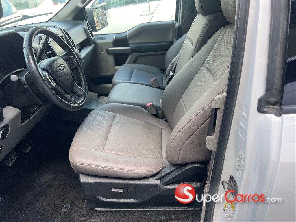2019 Ford F 150 XLT ECOBOOST — foto 4 / 9
