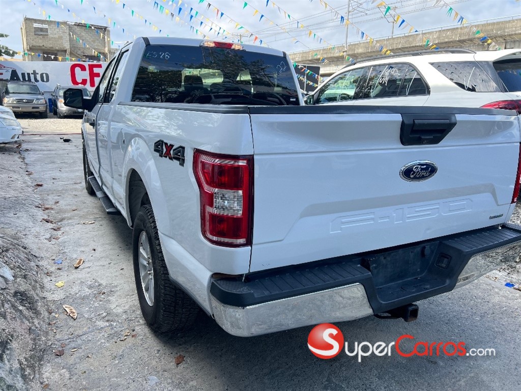 2019 Ford F 150 XLT ECOBOOST — foto 6 / 9