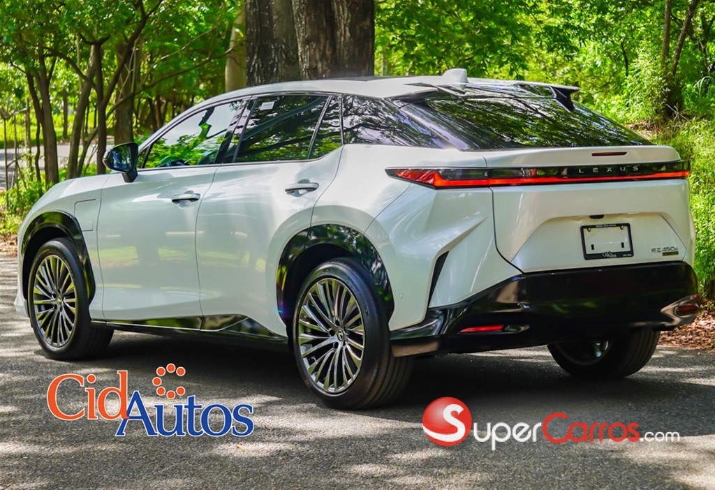 2025 Lexus RZ 450E — foto 4 / 12