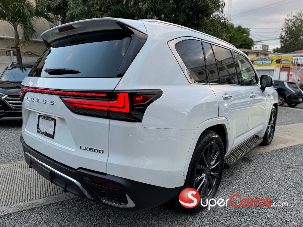 2024 Lexus LX 600 F Sport — foto 4 / 9