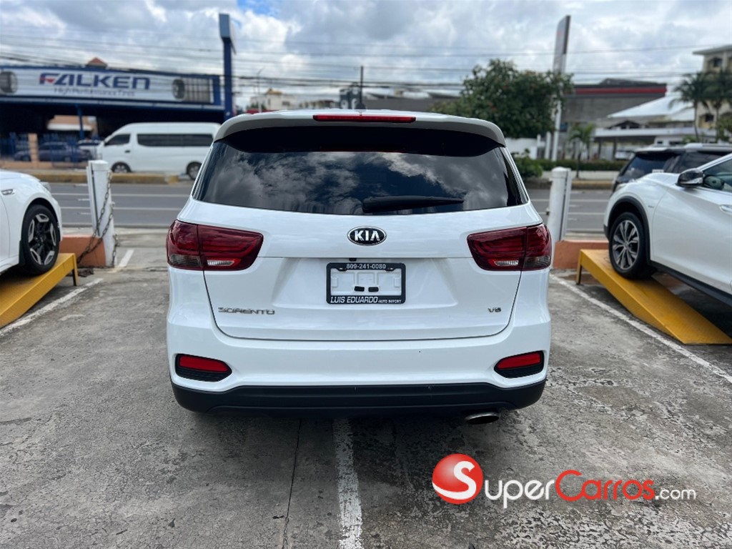 2019 Kia Sorento LX — foto 5 / 8