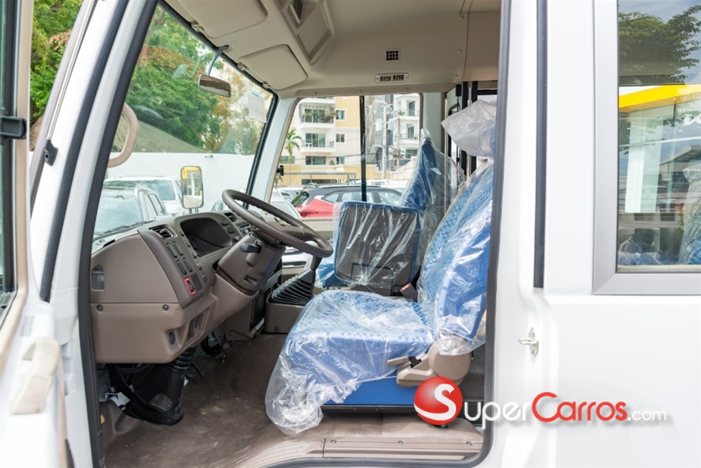 2025 Mitsubishi Motors Fuso Autobus — foto 3 / 7