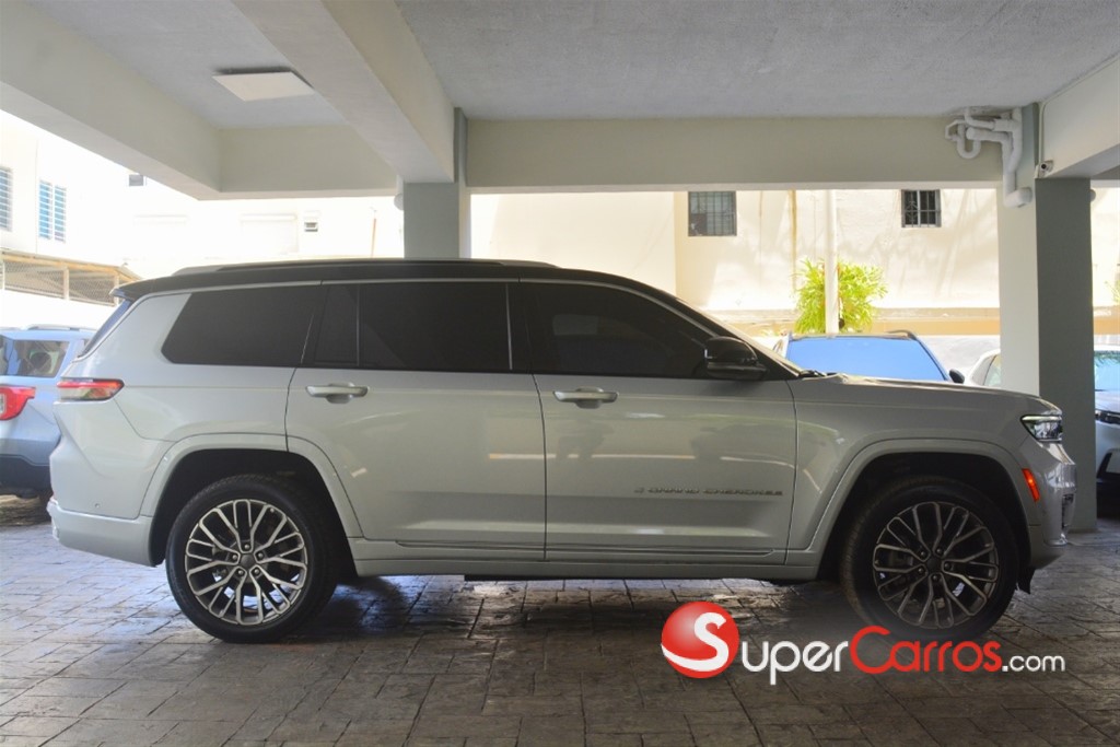 2023 Jeep Grand Cherokee SUMMIT — foto 4 / 12