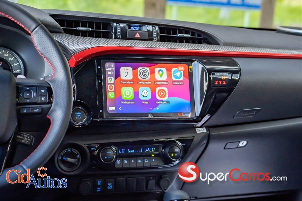 2027 Toyota Hilux GR Sport — foto 6 / 12