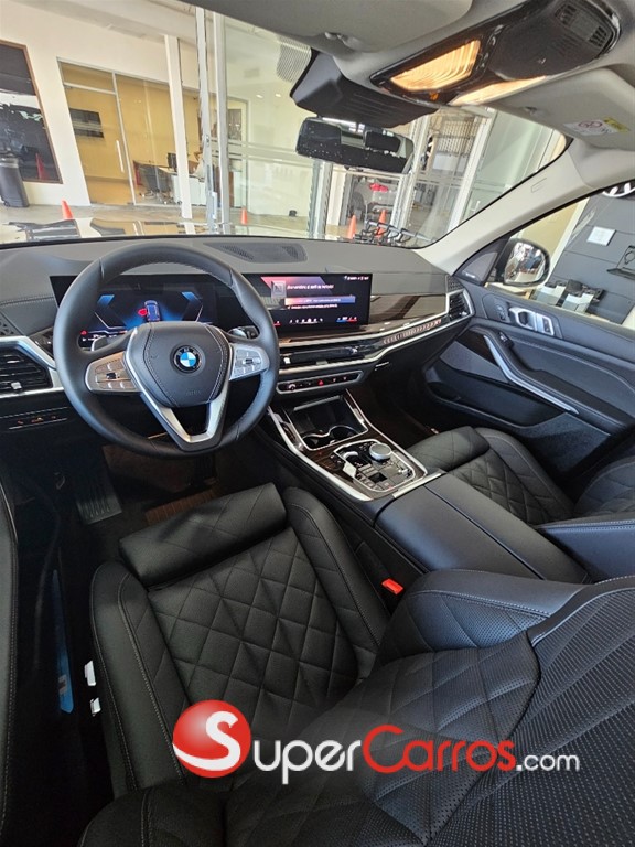 2026 BMW X 7 XDRIVE 40i — foto 3 / 10