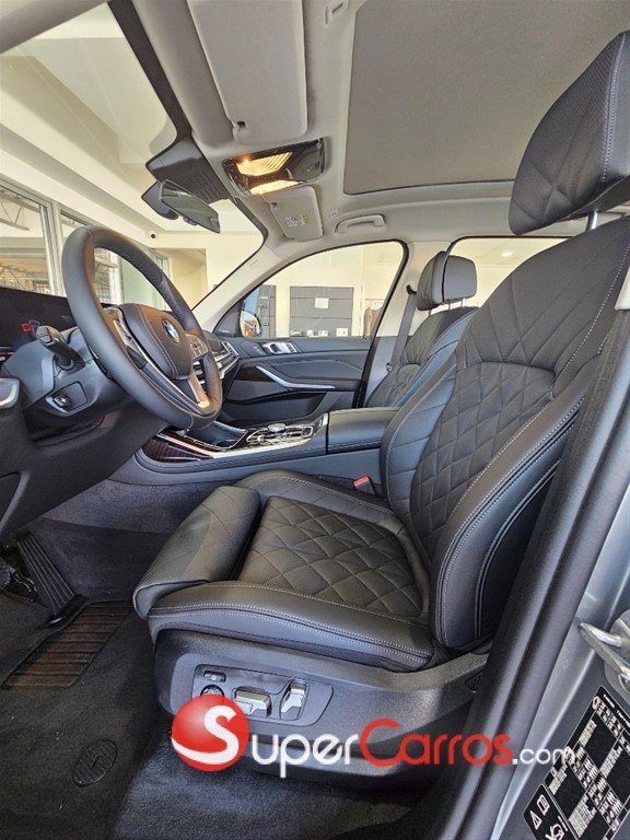 2026 BMW X 7 XDRIVE 40i — foto 6 / 10