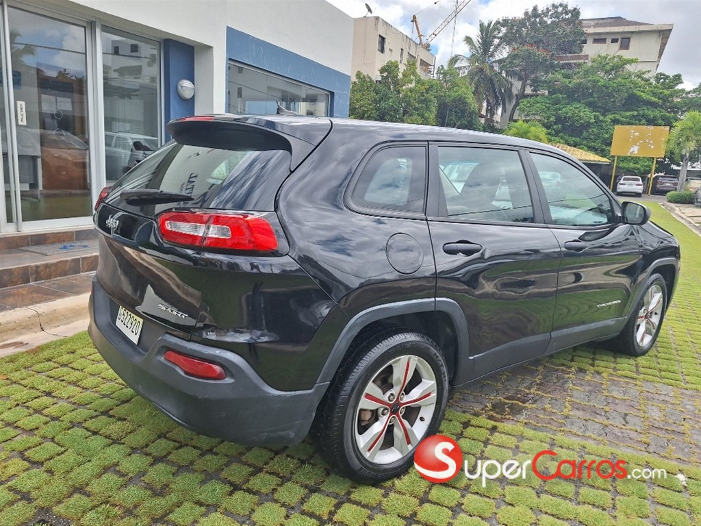 2014 Jeep Cherokee Sport — foto 4 / 11