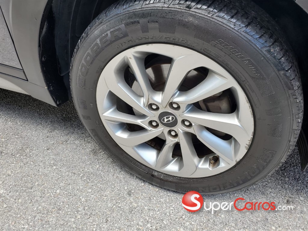 2018 Hyundai Tucson SEL — foto 7 / 12