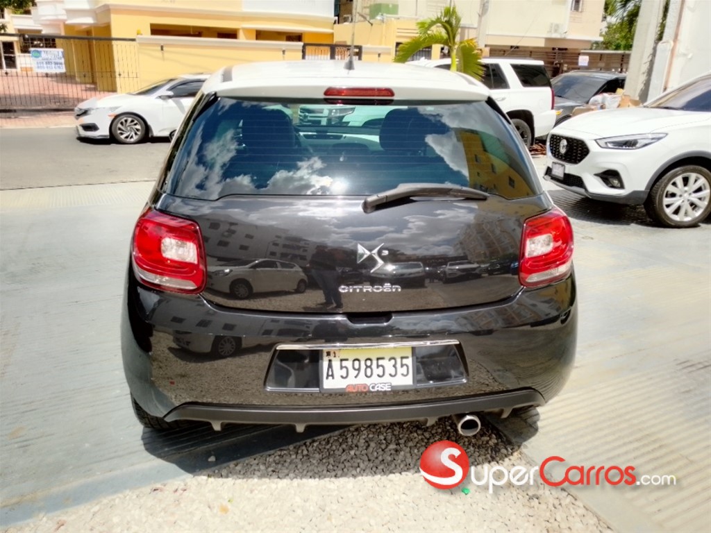 2012 Citroen DS3 — foto 10 / 12